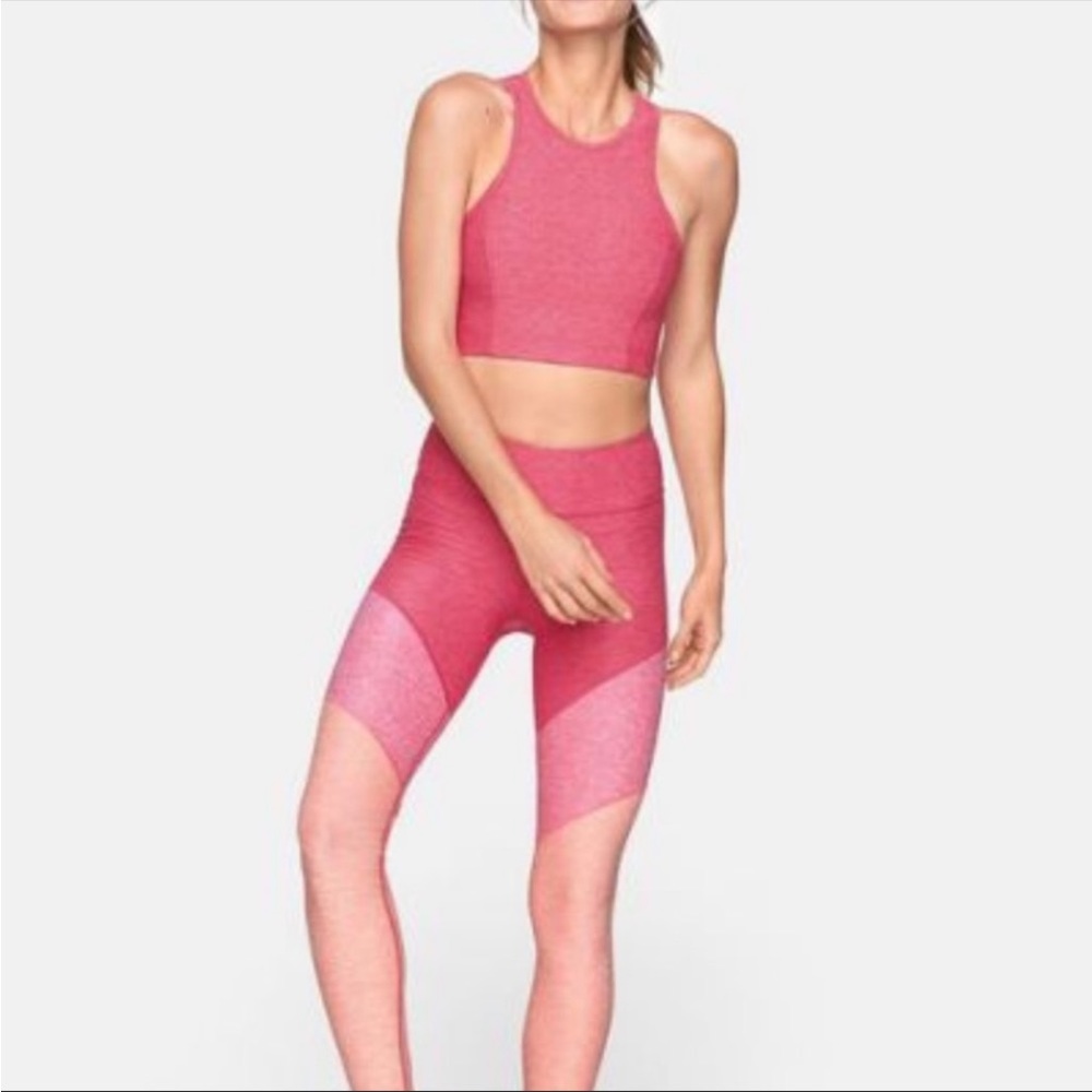 Outdoor Voices Spring top and bottom 7/8 lengths - both XS